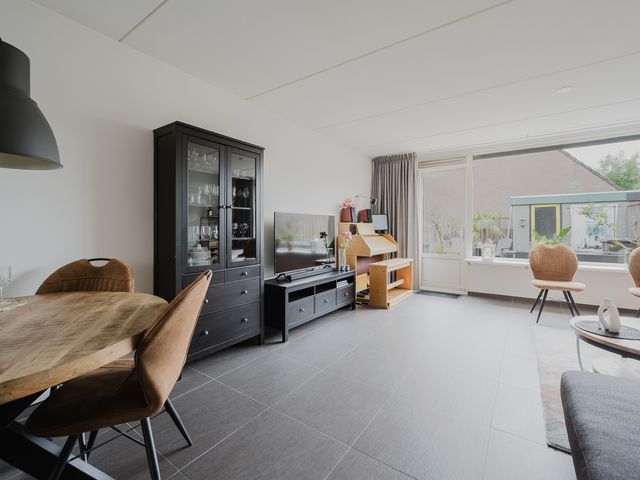 Zeefvoorde 26, Spijkenisse