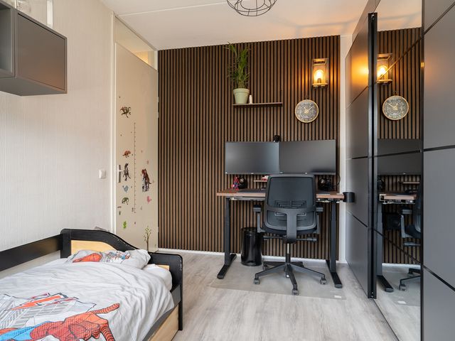 Jacob van Ruysdaelstraat 43, Enschede