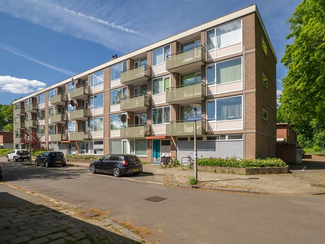 Antwerpenstraat 24, Enschede