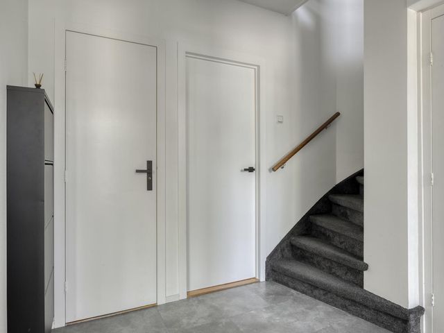 't Weerom 3, Barendrecht