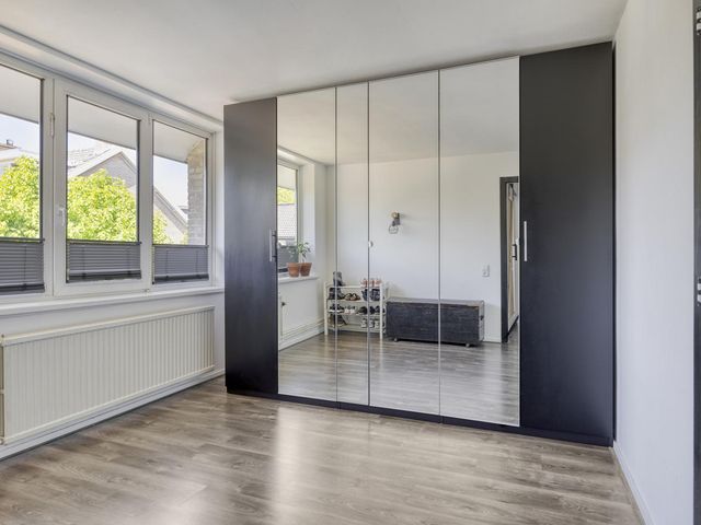 't Weerom 3, Barendrecht
