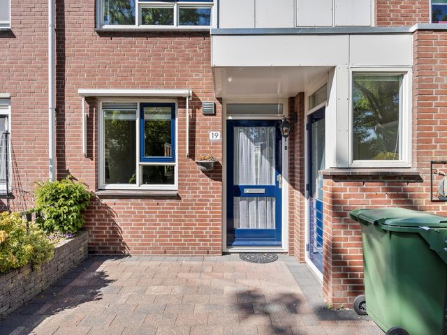 Esther De Boer-Van Rijkstraat 19, Leiden