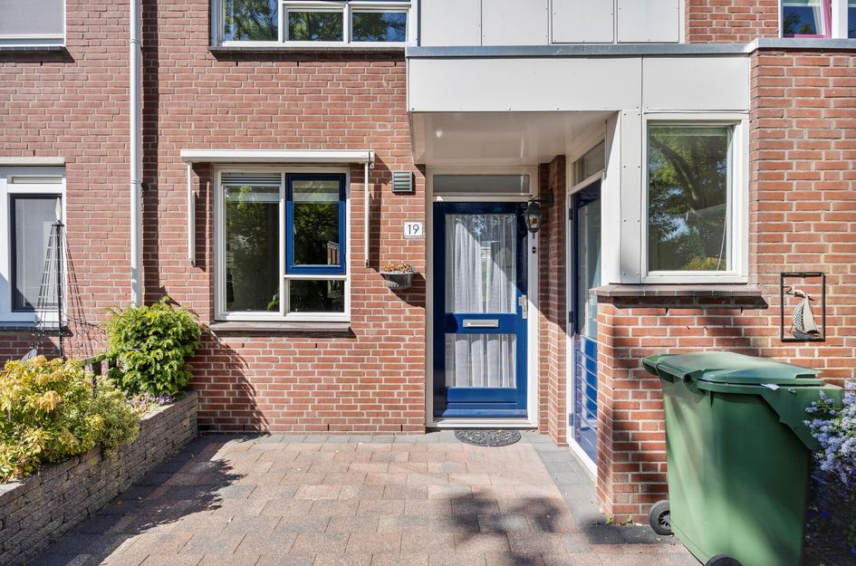 Esther De Boer-Van Rijkstraat 19