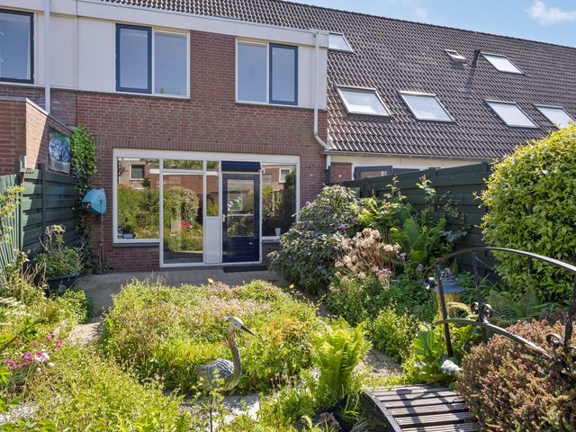 Esther De Boer-Van Rijkstraat 19, Leiden