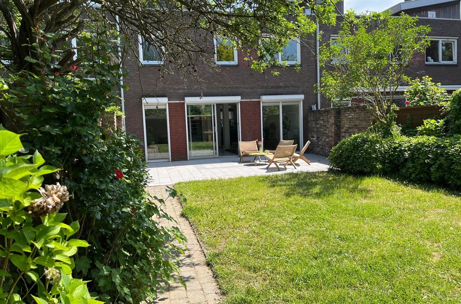 Ambyerstraat Zuid 143
