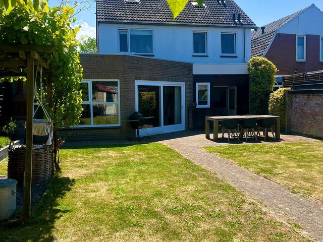 Cloosterstraat 45, Kloosterzande