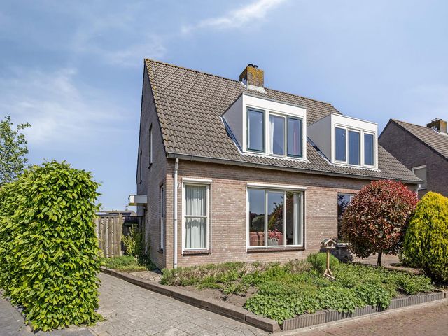 Scholeksterlaan 14, Sint-Maartensdijk