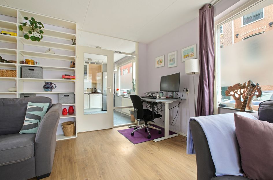 Douwes Dekkerstraat 17