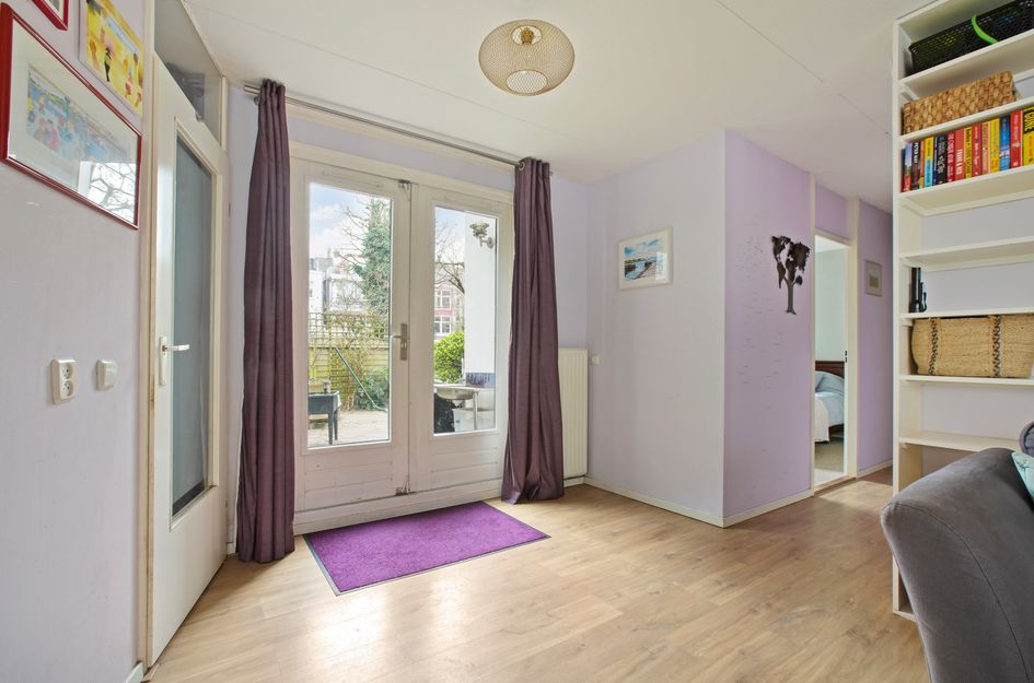 Douwes Dekkerstraat 17