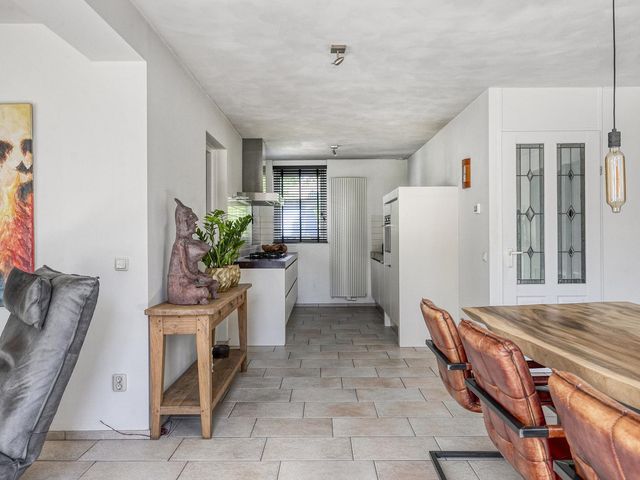 Walkvat 46, Alphen