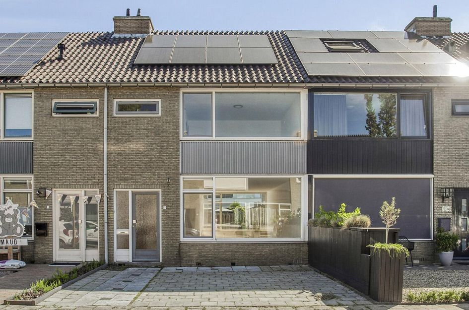 van der Plaatstraat 12