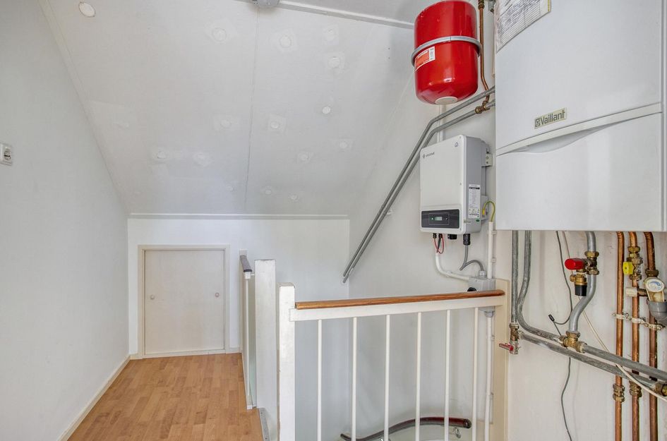 van der Plaatstraat 12