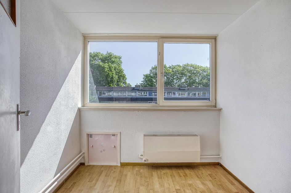 van der Plaatstraat 12
