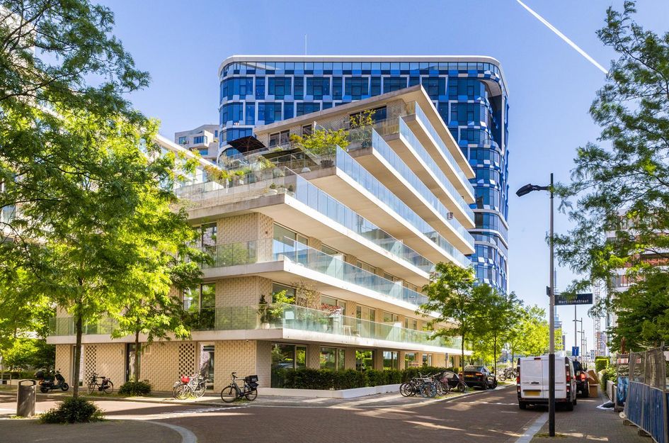 Rosy Wertheimstraat 11