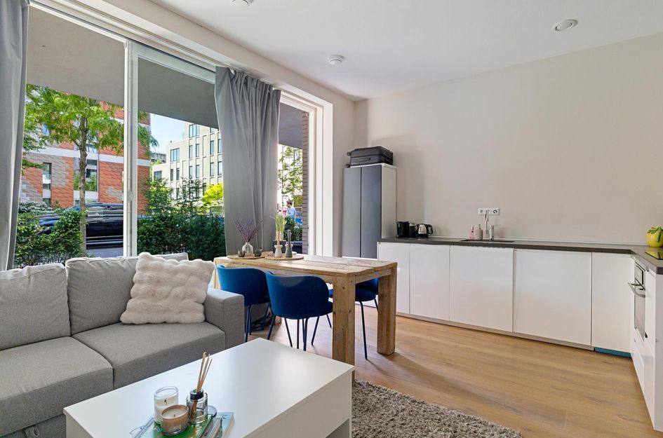 Rosy Wertheimstraat 11