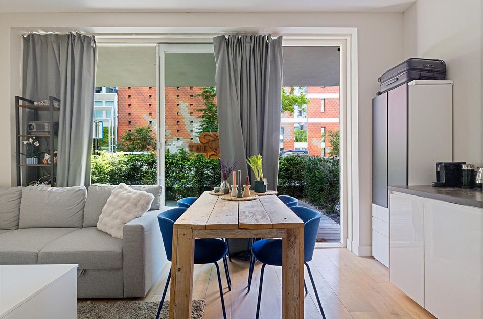 Rosy Wertheimstraat 11