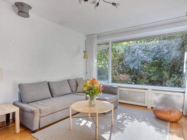 Salvialaan 46, Oegstgeest