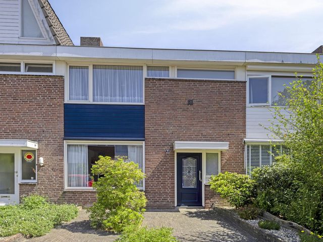 Mahoniestraat 16, Tilburg