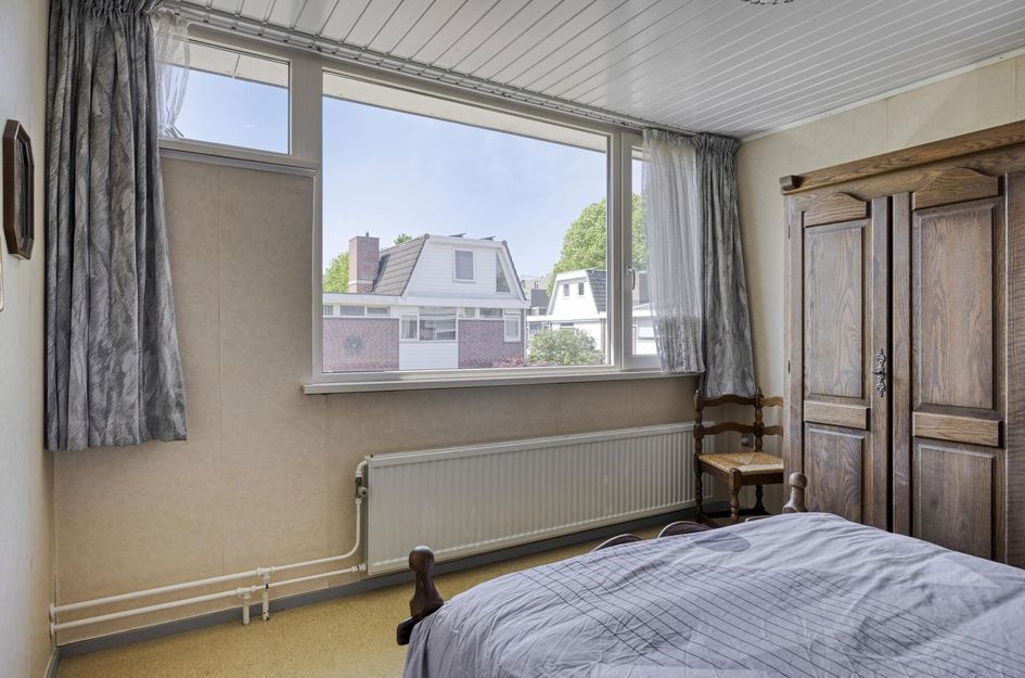 Mahoniestraat 16