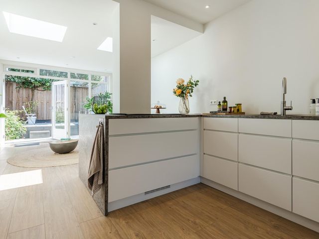 Assendelverstraat 11, Haarlem