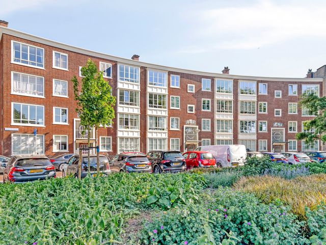 Monnickendamplein 108, Den Haag