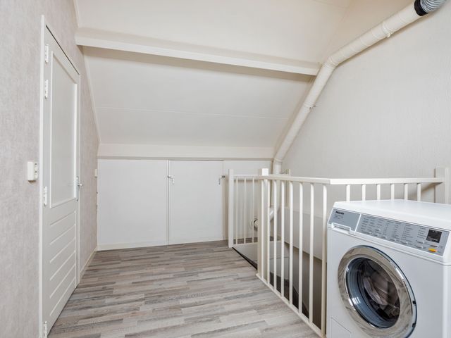 Hoefsmid 24, Oud-Beijerland