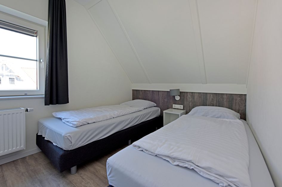 Zeedijk 24 438