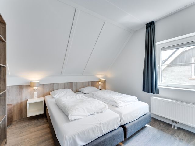 Zeedijk 24 365, Nieuwvliet