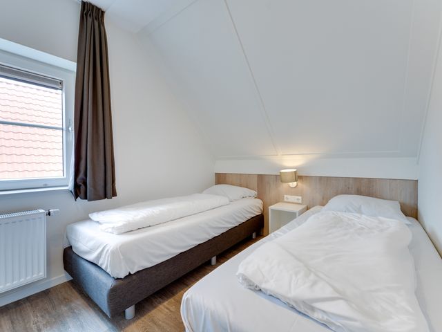 Zeedijk 24 365, Nieuwvliet