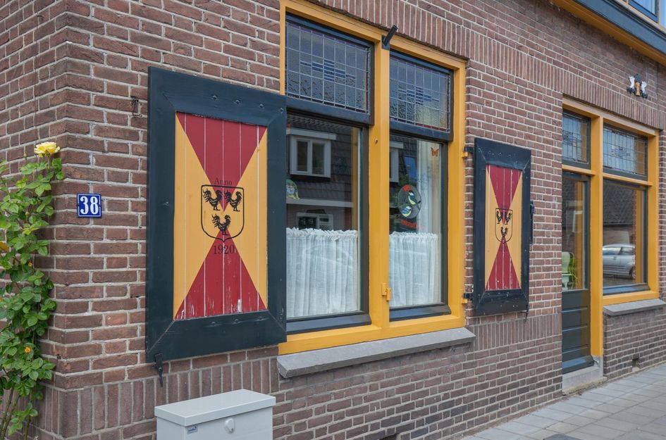 Middenstraat 38