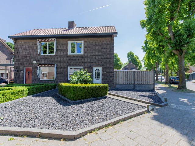 Langhaagweg 47, Stein