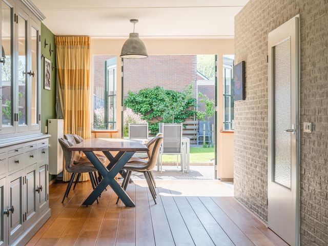 Uitlaat 3, Grootebroek