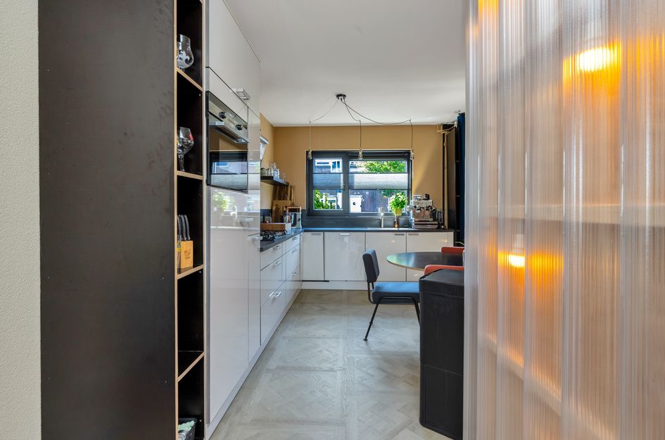 Thomsonstraat 51