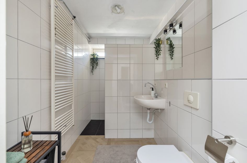 Thomsonstraat 51