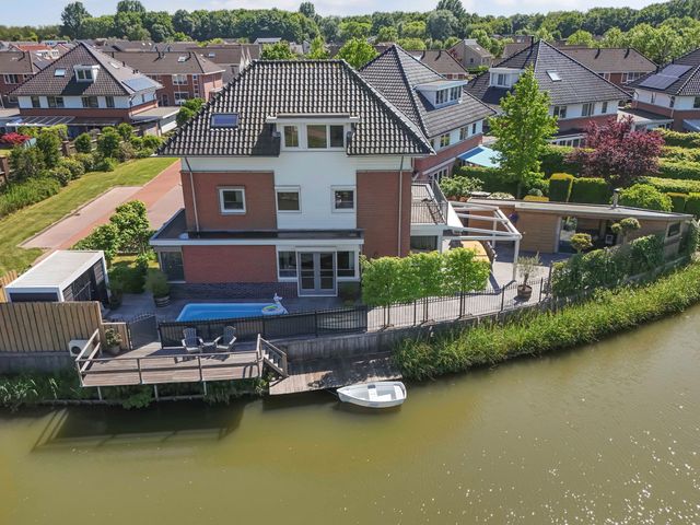 Schouwen 13, Emmeloord