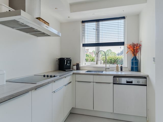 Doesburgstraat 63, Tilburg