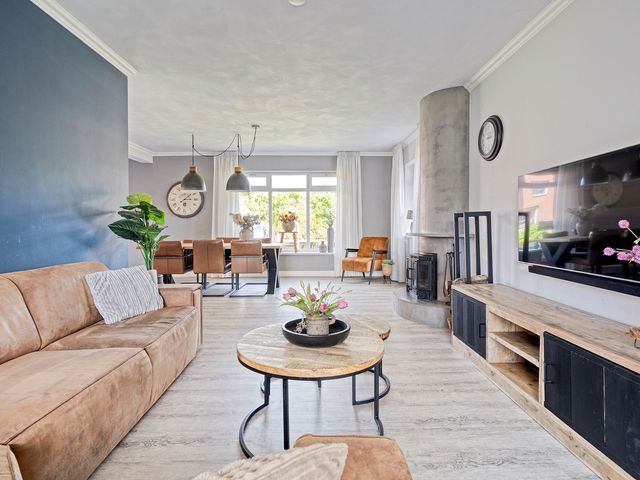 P.M. Hackstraat 45, Westerhaar-Vriezenveensewijk