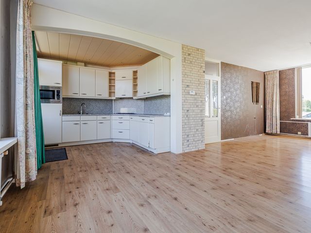 Kievitstraat 39, Strijen
