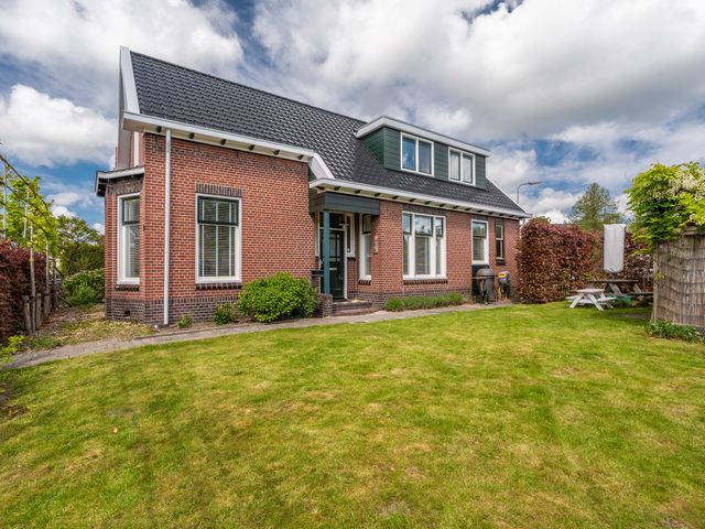 Dwarslaan 34, Scheemda