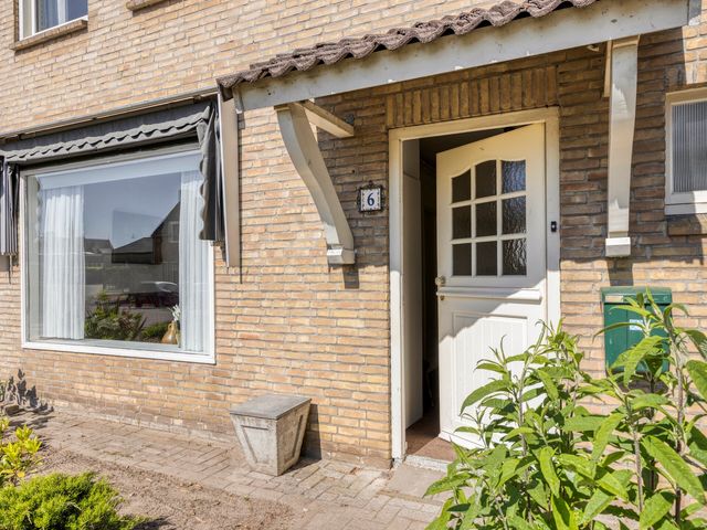 Kinderbeemd 6, Chaam