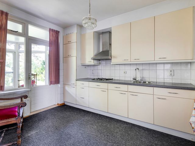 Kinderbeemd 6, Chaam