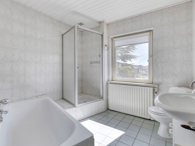 Kinderbeemd 6, Chaam