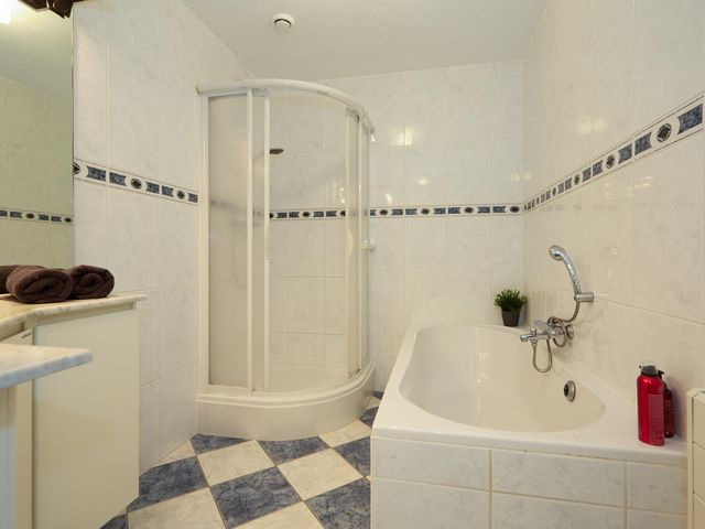 Laan van Loevestein 21, Nieuw-Vennep