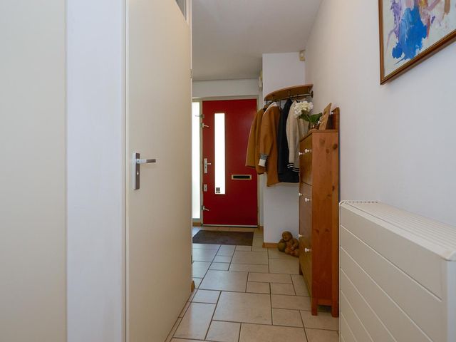 Laan van Loevestein 21, Nieuw-Vennep
