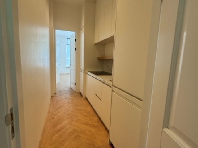 Laan van Meerdervoort 125A, Den Haag