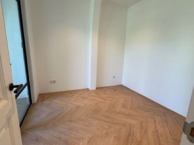 Laan van Meerdervoort 125D, Den Haag