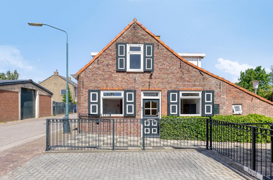 Schoolstraat 30