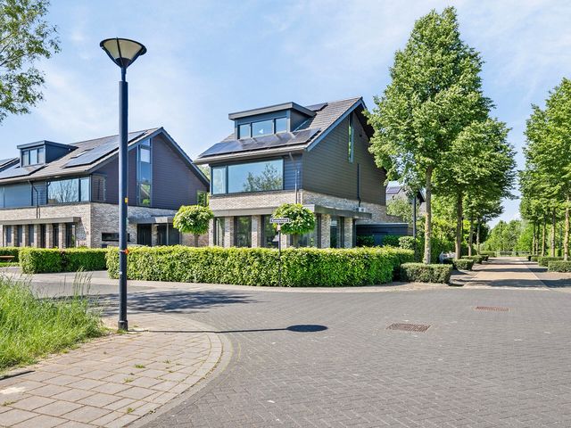 Koerierstraat 43, Huissen