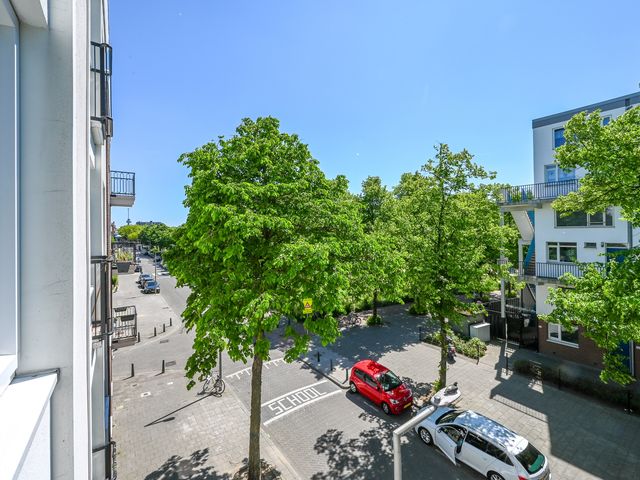 Rösener Manzstraat 157C, Rotterdam