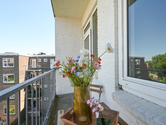 Rösener Manzstraat 157C, Rotterdam